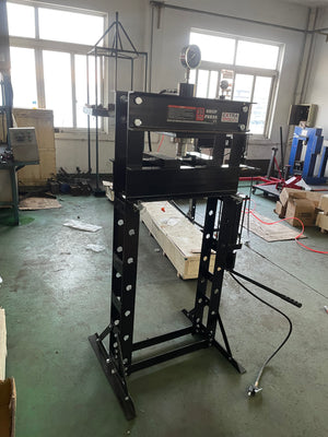 SP-30A - Workshop Hydraulic & Pneumatic Press - 30 Tonne Fixed Head (Copy)